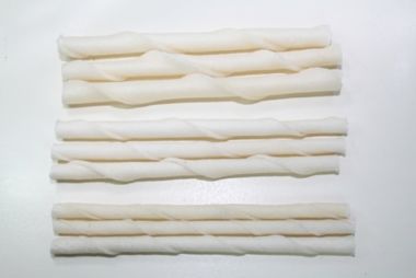 Tyčinka bůvolí kalciová 1,6 x 15 cm  (10ks)